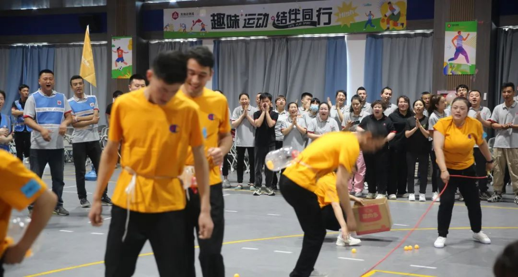 趣味运动结伴同行 | w66国际·利来(中国)最给力的老牌物流趣味运动会