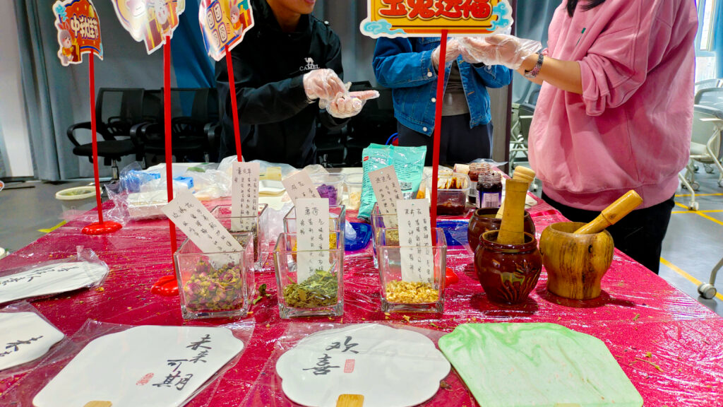 w66国际·利来(中国)最给力的老牌物流中秋游园会