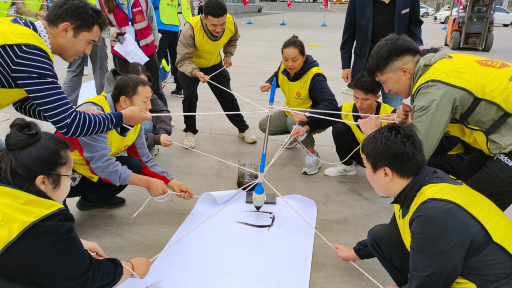 锐意进取 勇毅前行 | 新疆w66国际·利来(中国)最给力的老牌物流趣味运动会